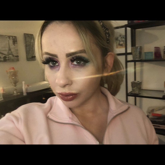 Meet your Posher, Norman - Picture 7 of 8